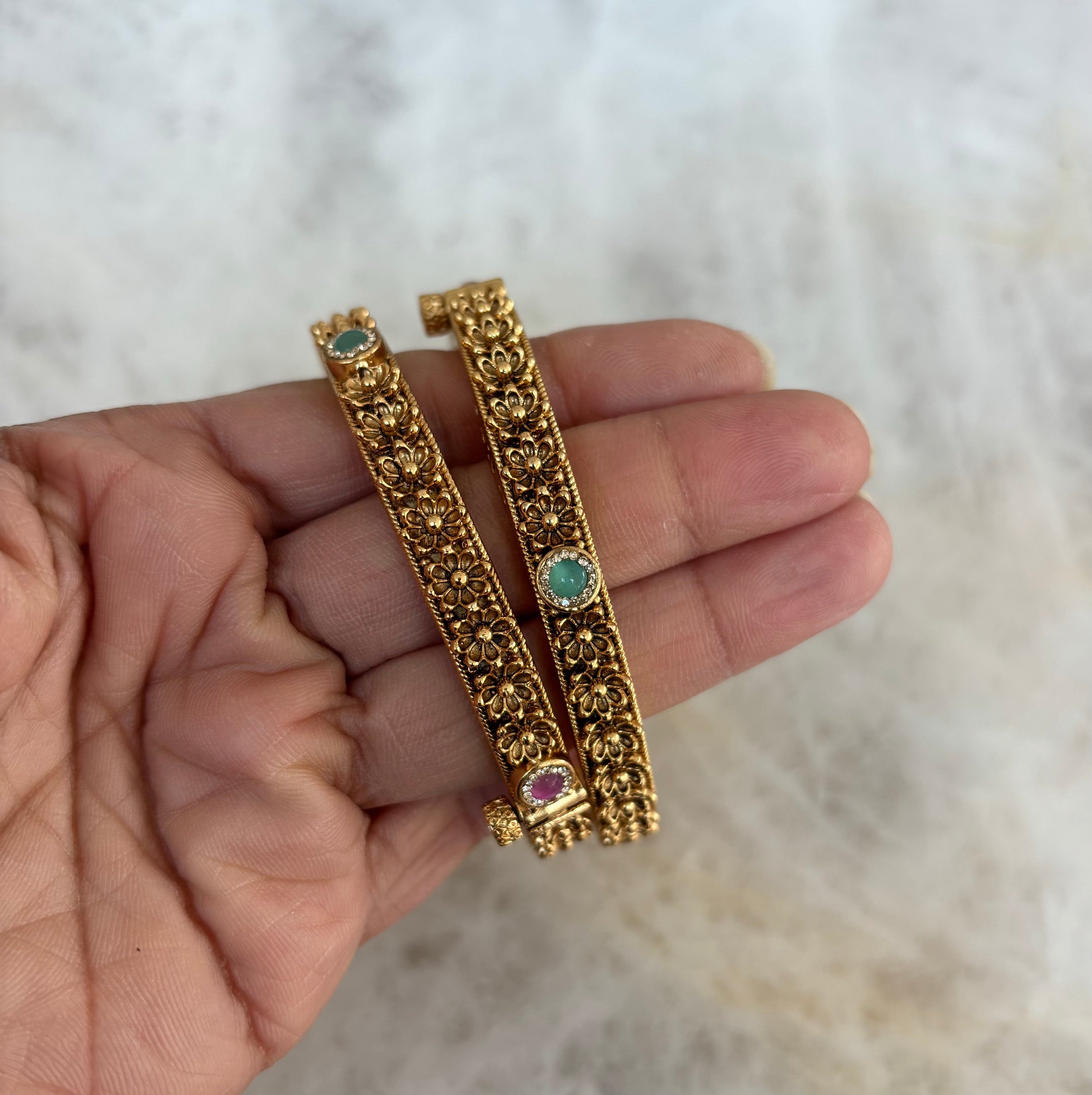 Heritage bangle (M) image 1