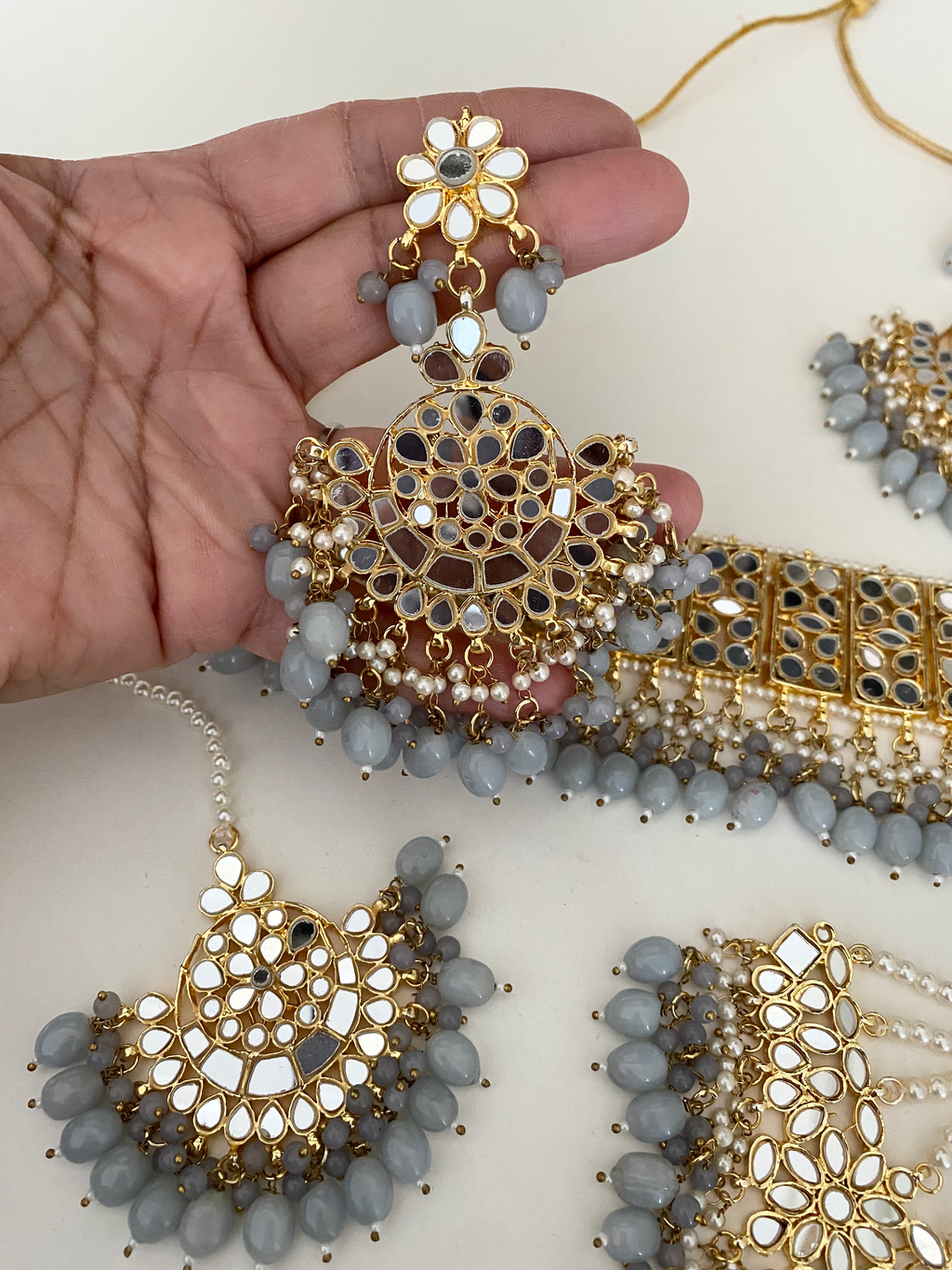 Nura Mirror choker set  image 3