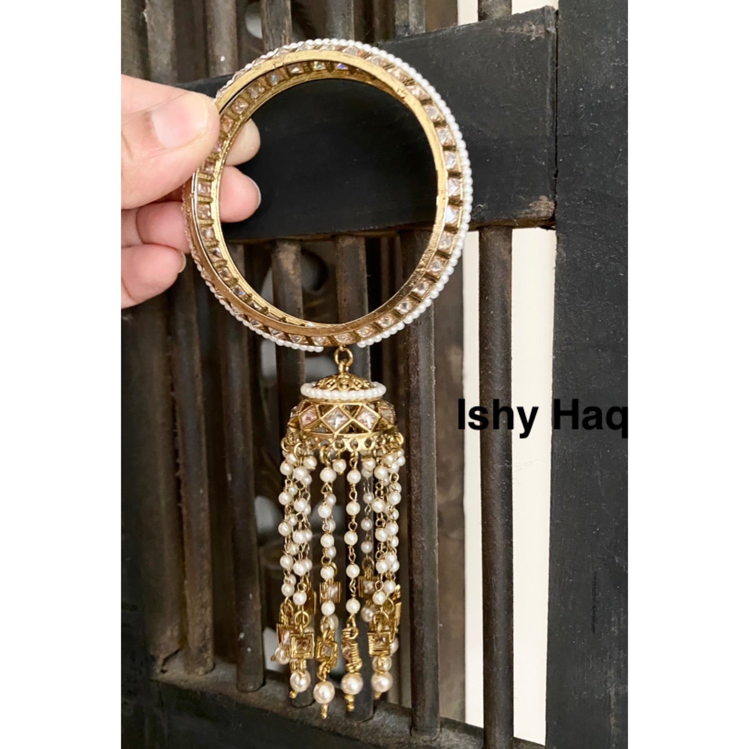 Avni jhumka drop  image 1