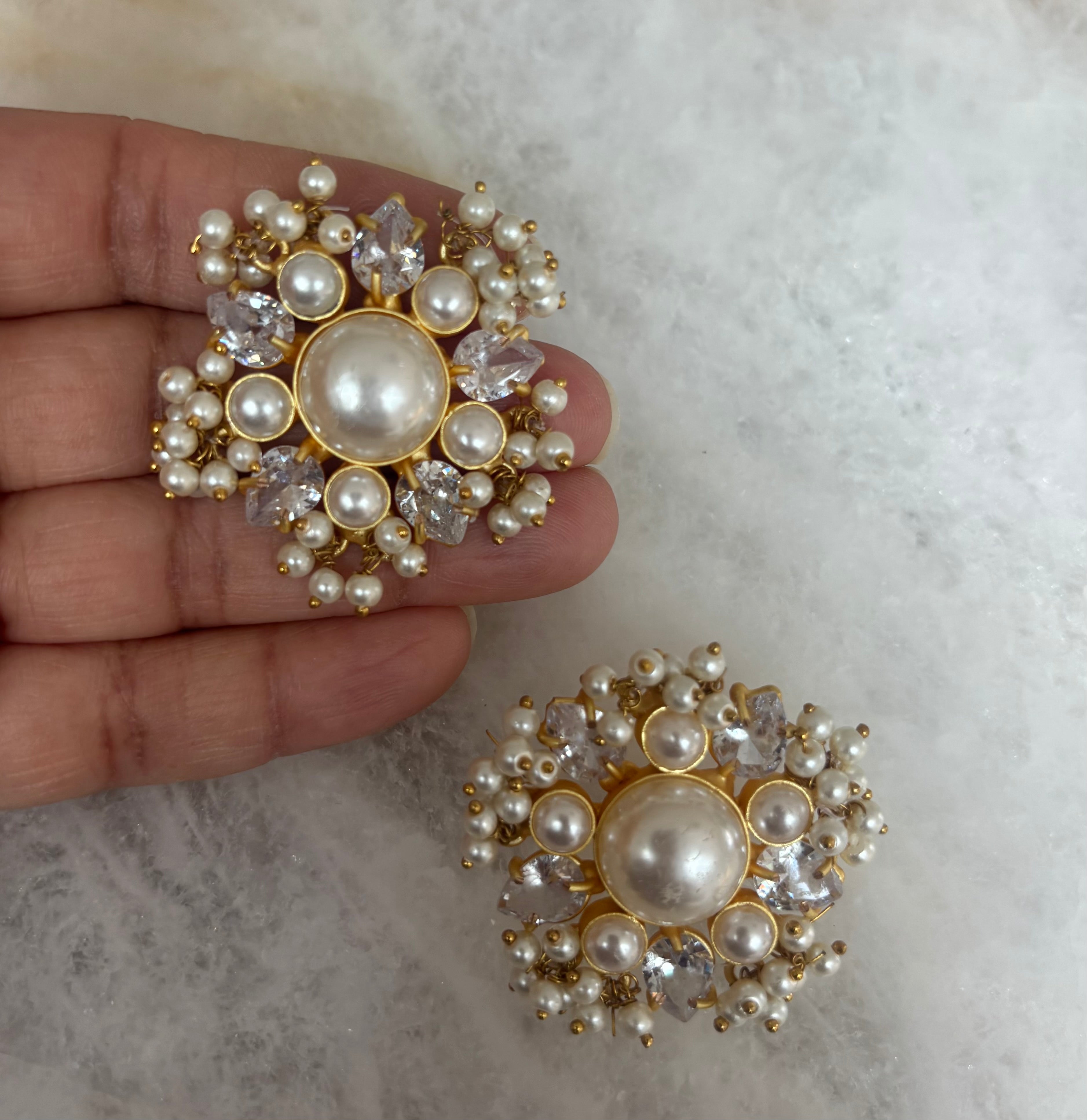 IH Precious stone (A)
