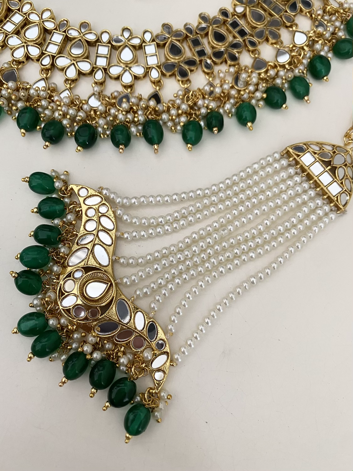 Aaina green  image 3