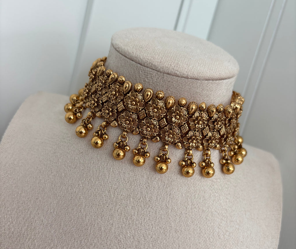 Heritage Choker (A)