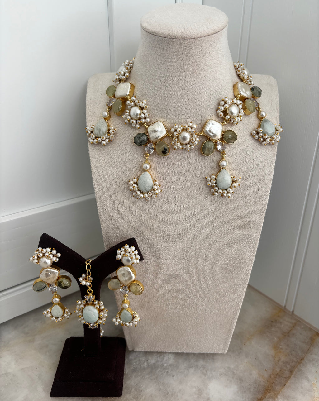 Limited Edition (R)