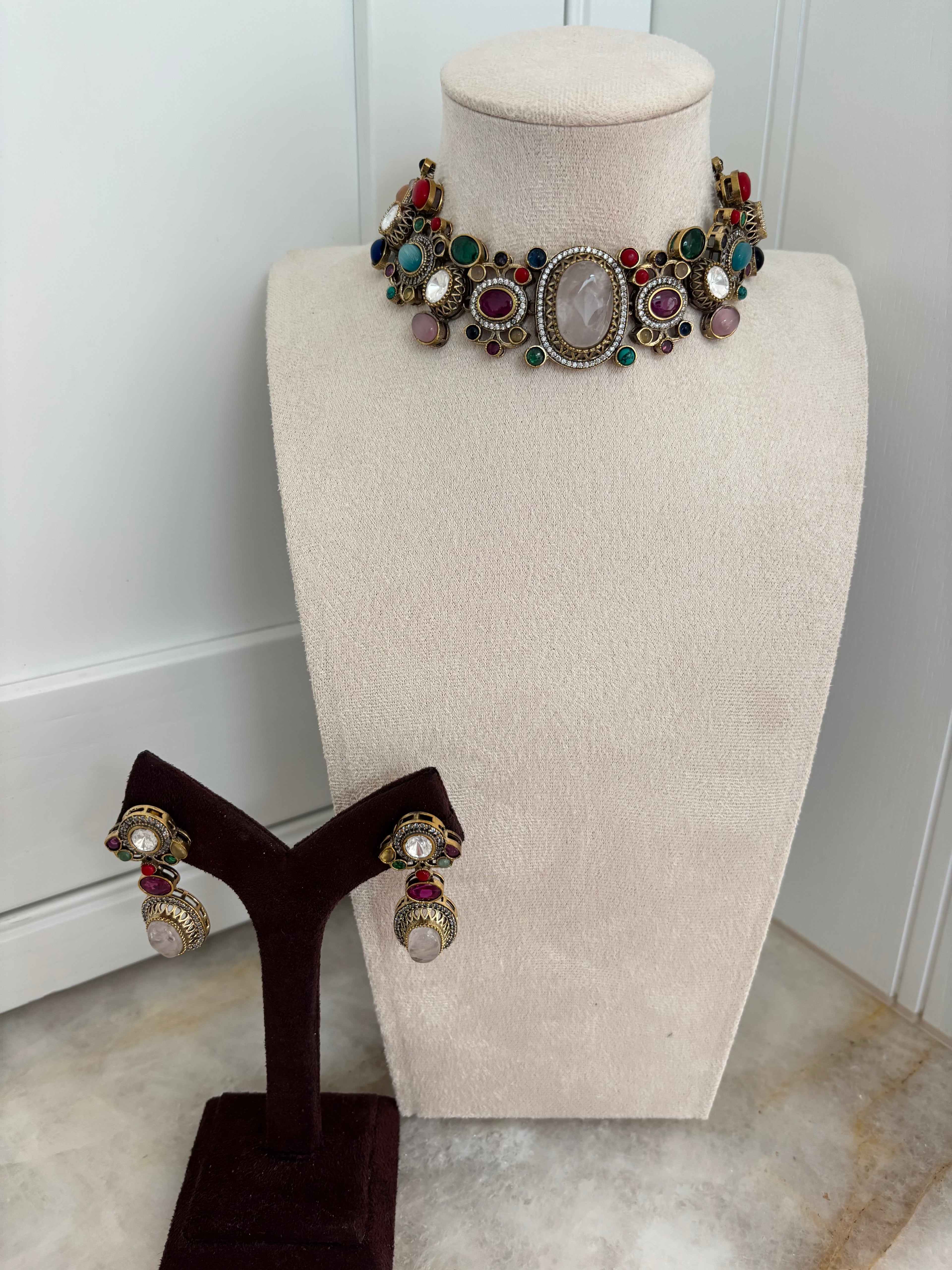 Kundan drop choker (A)