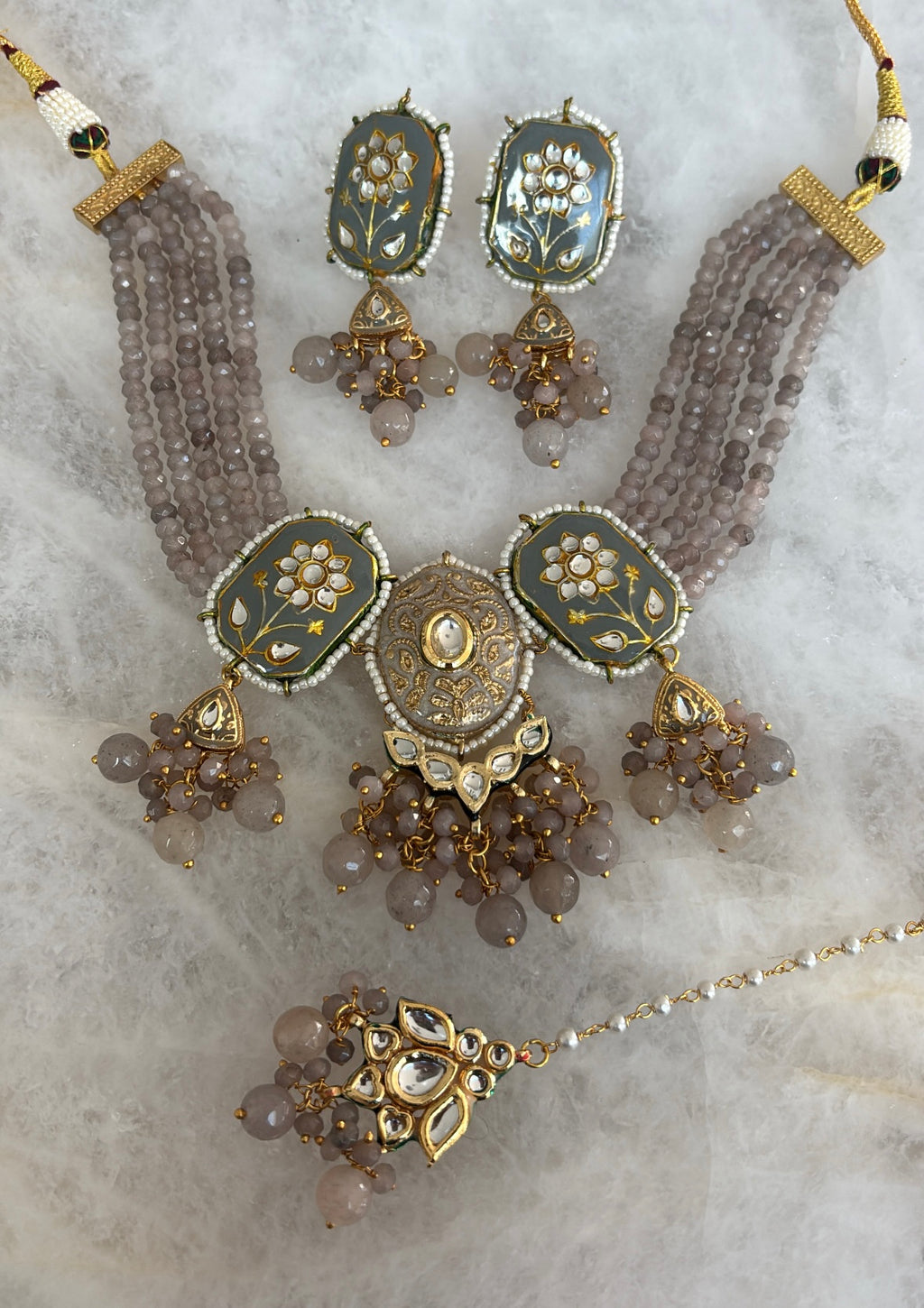 Kundan pastel grey
