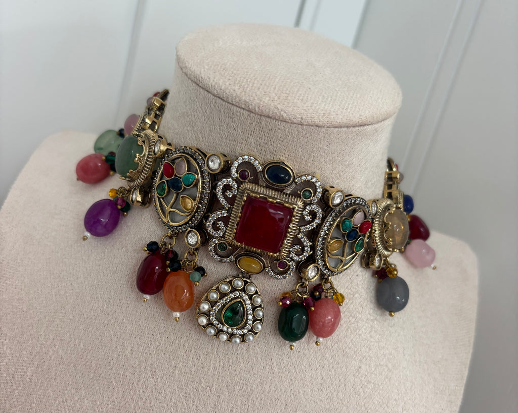 Laji Choker