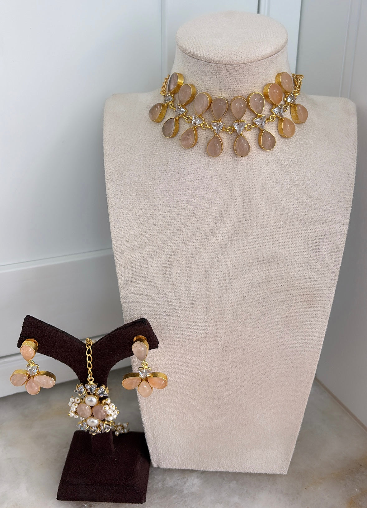 Limited edition choker (B)