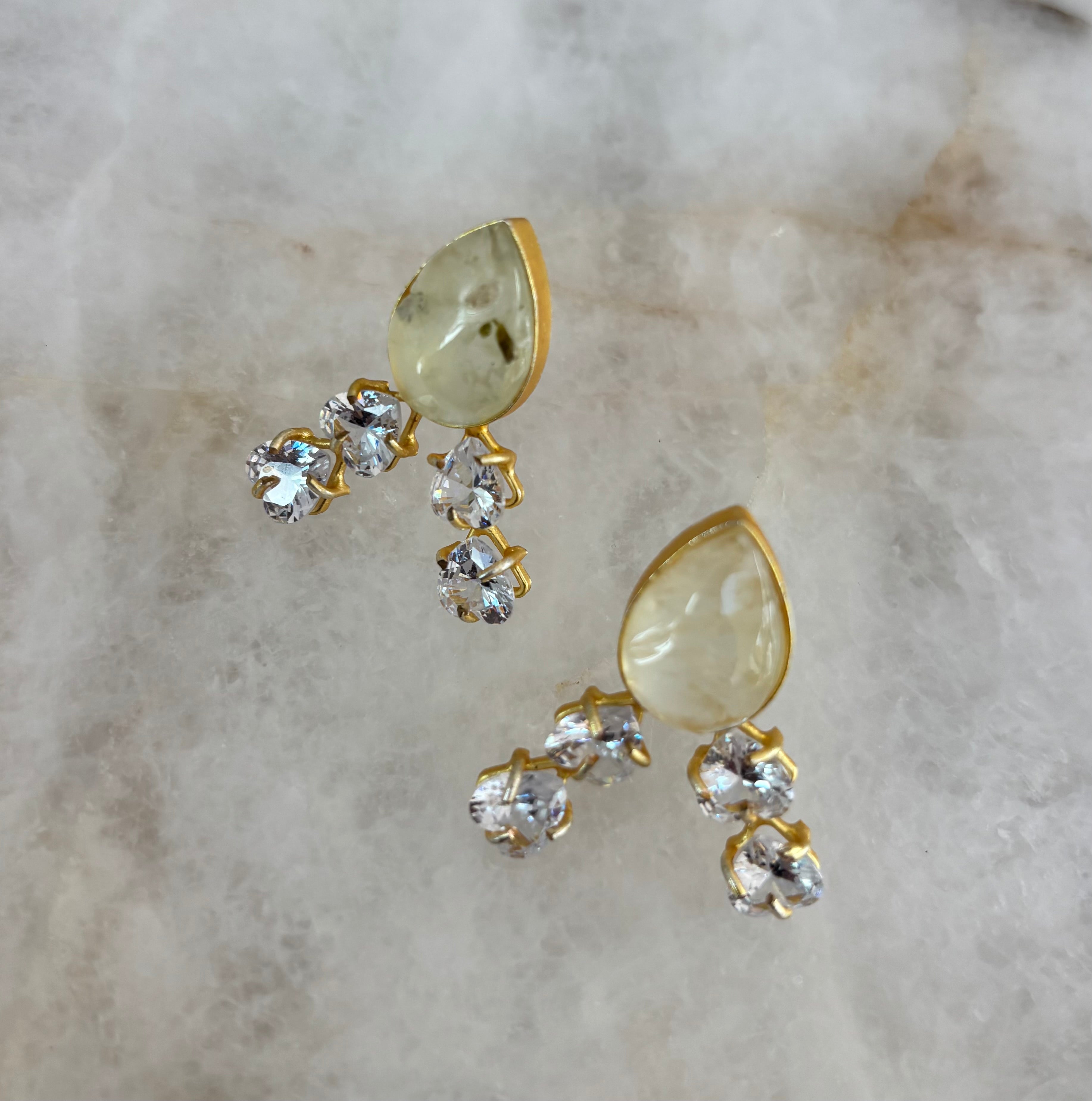 IH precious stone (J)