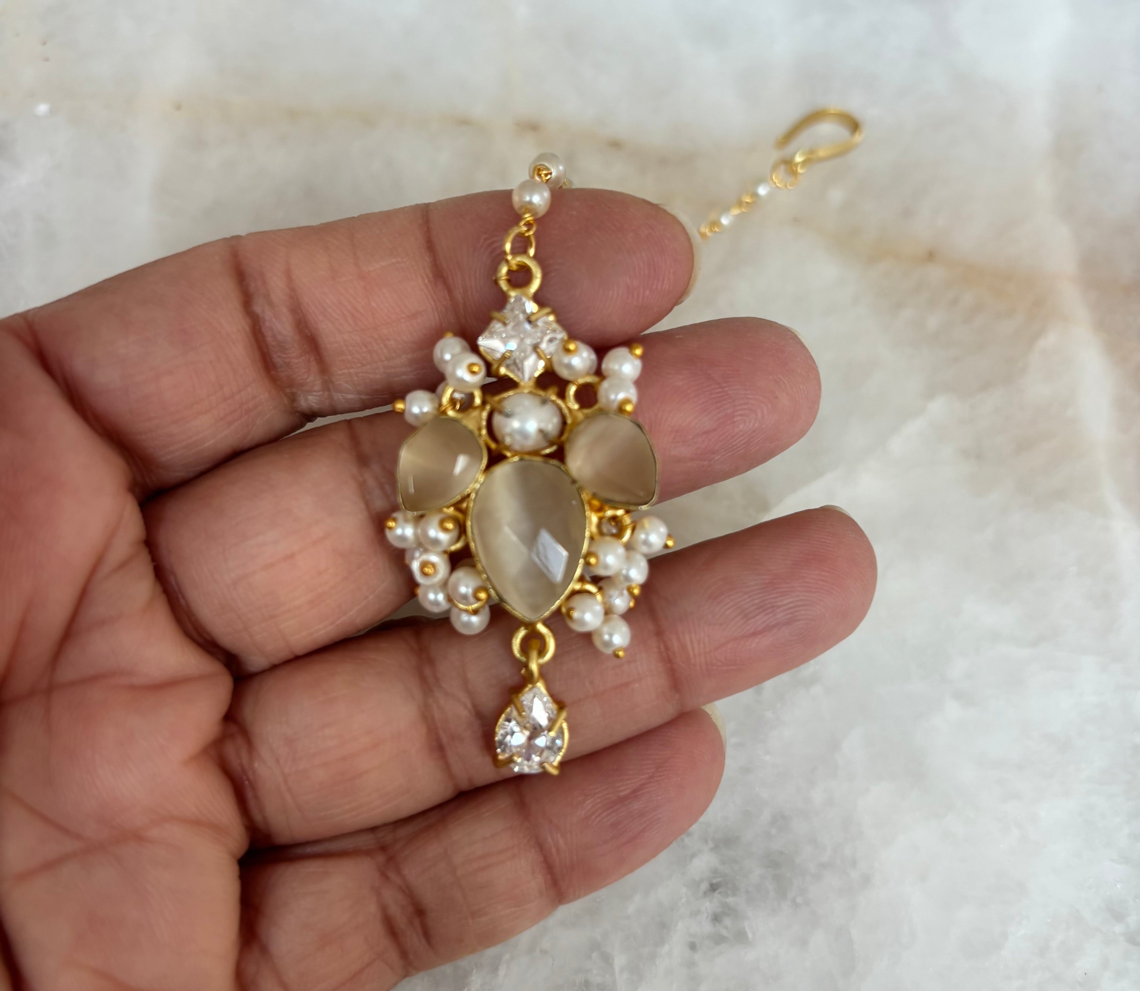 Selenite Drop