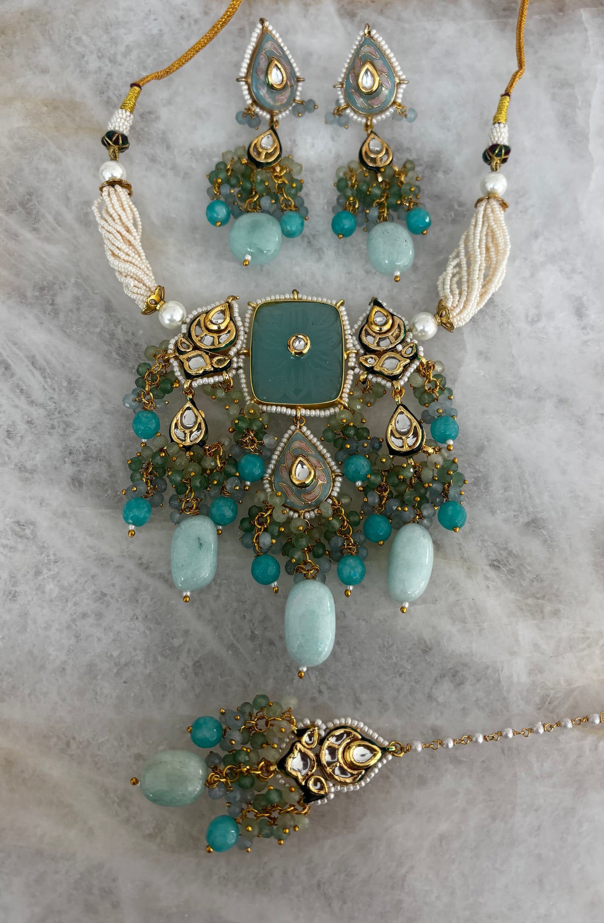 Sungai (turquoise/pastel blue)