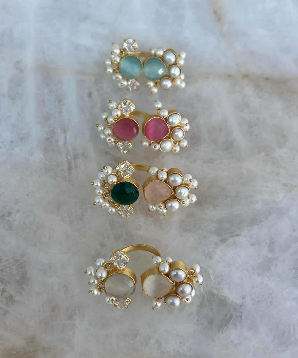 Precious stonework finger ring
