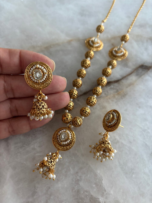 Daisy Jhumka image 0