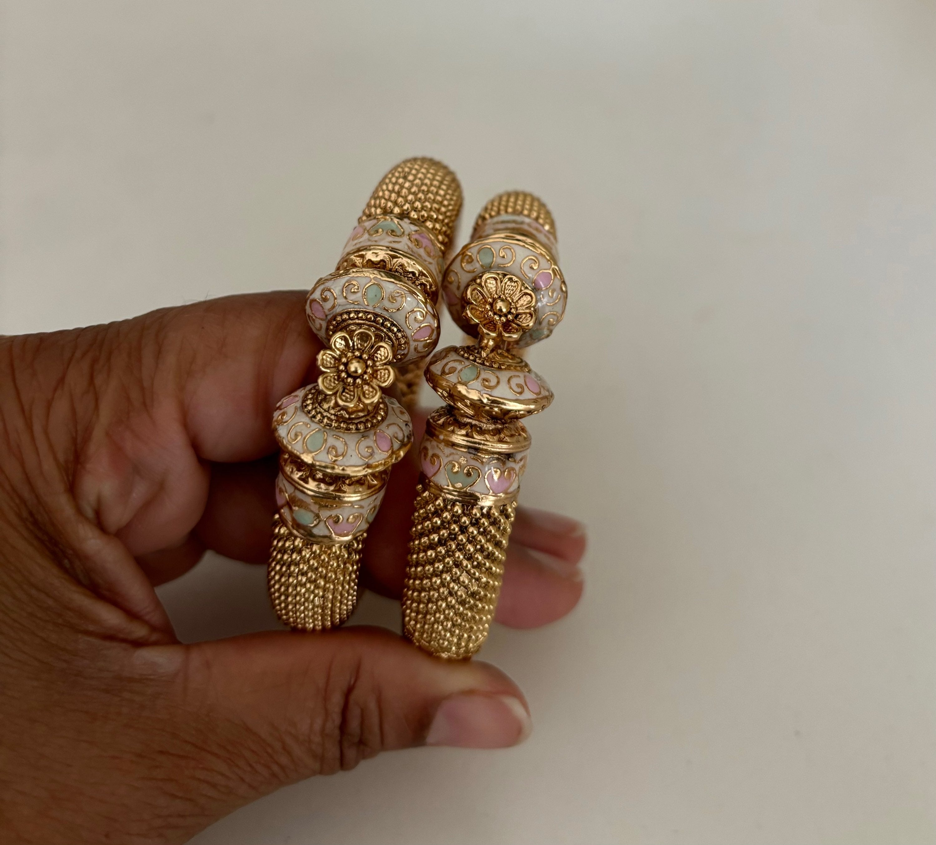 Ornate set of 2 Khara  image 1