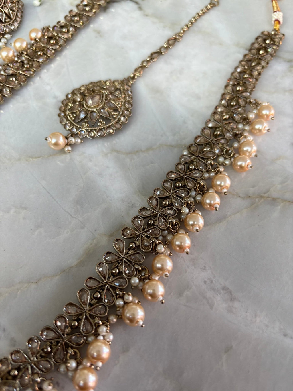 Anita haar set - Ishy Haq