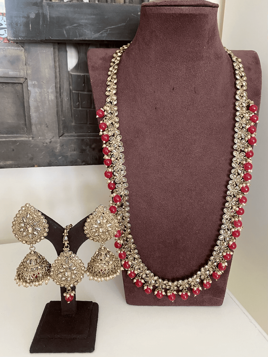 Anita haar set - Ishy Haq