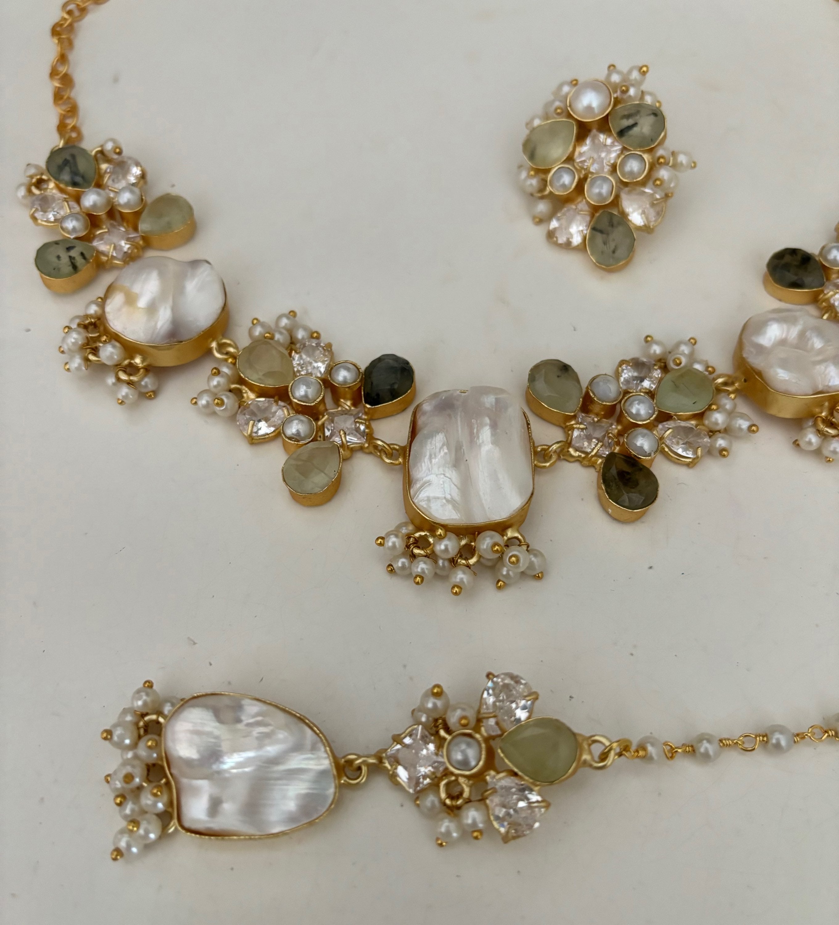 Precious mother of pearl (Baroque pearl) image 3