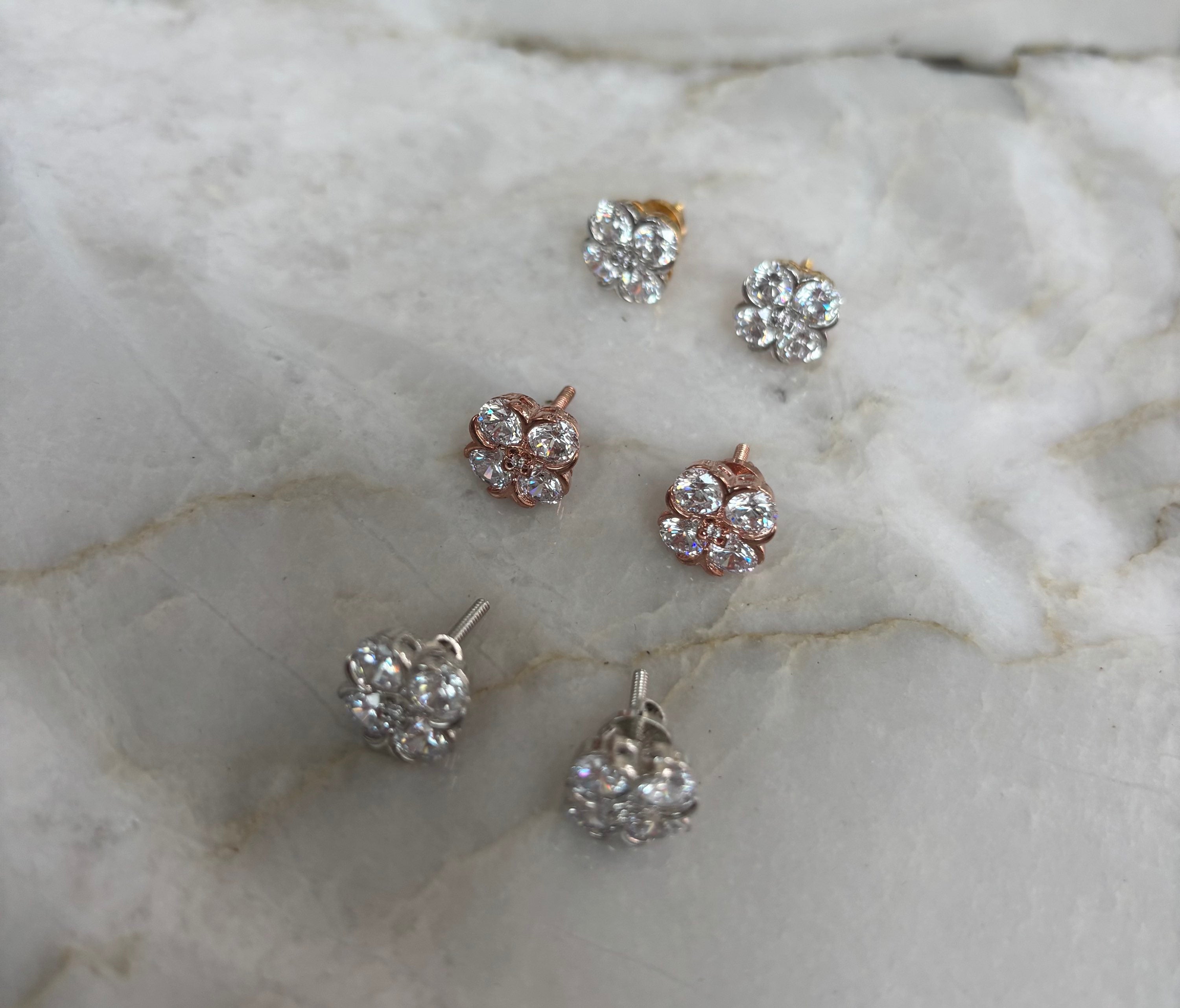Peora diamond cut stud  image 1