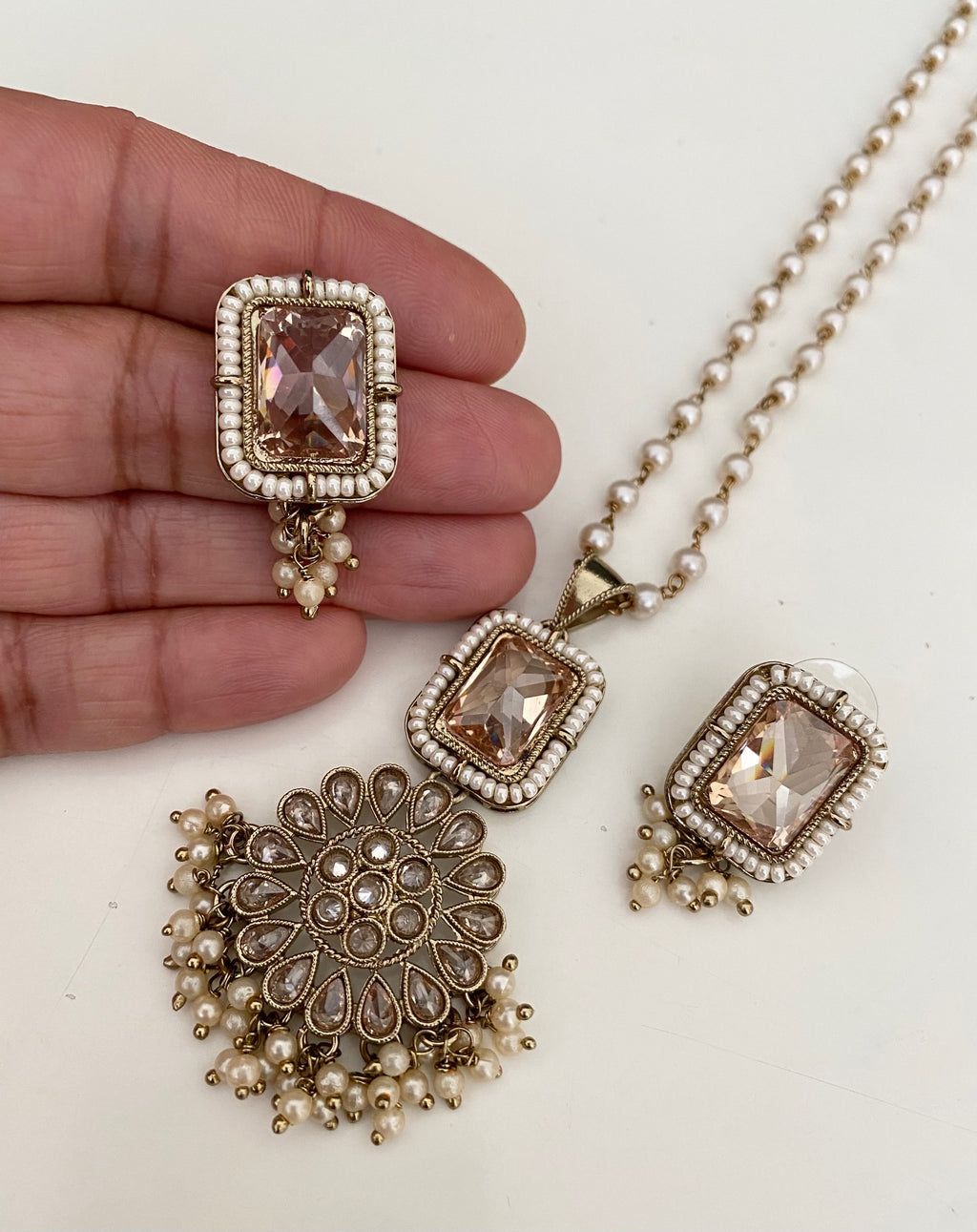 Florence pendant set  image 0