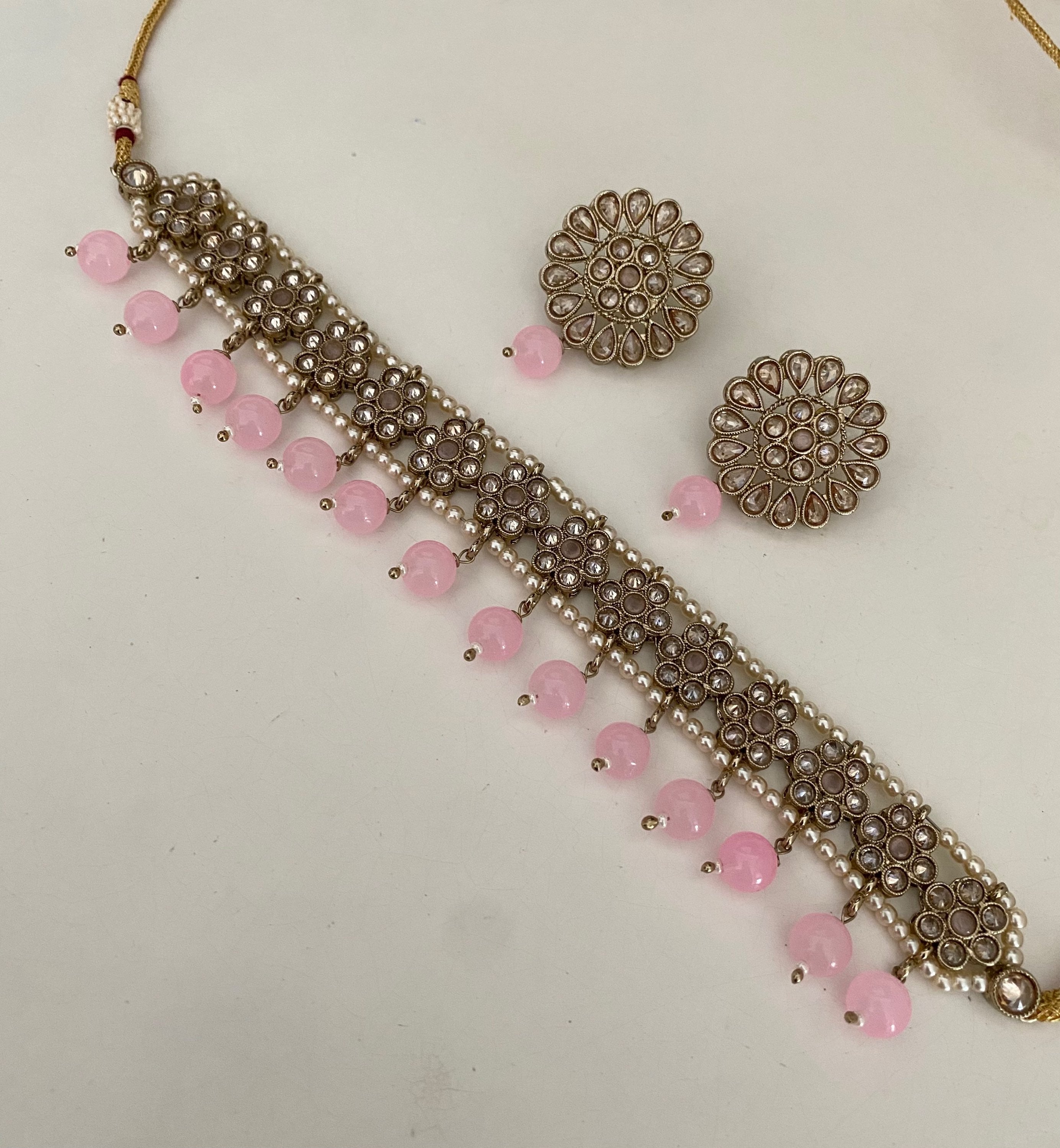 Flower choker  image 0