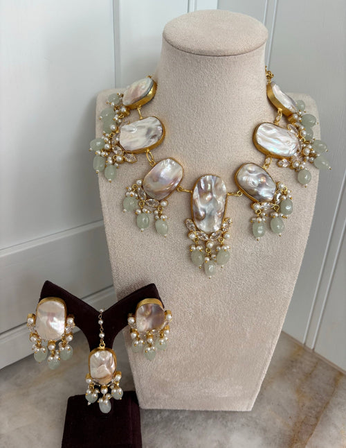Baroque glass bead (A) - Ishy Haq
