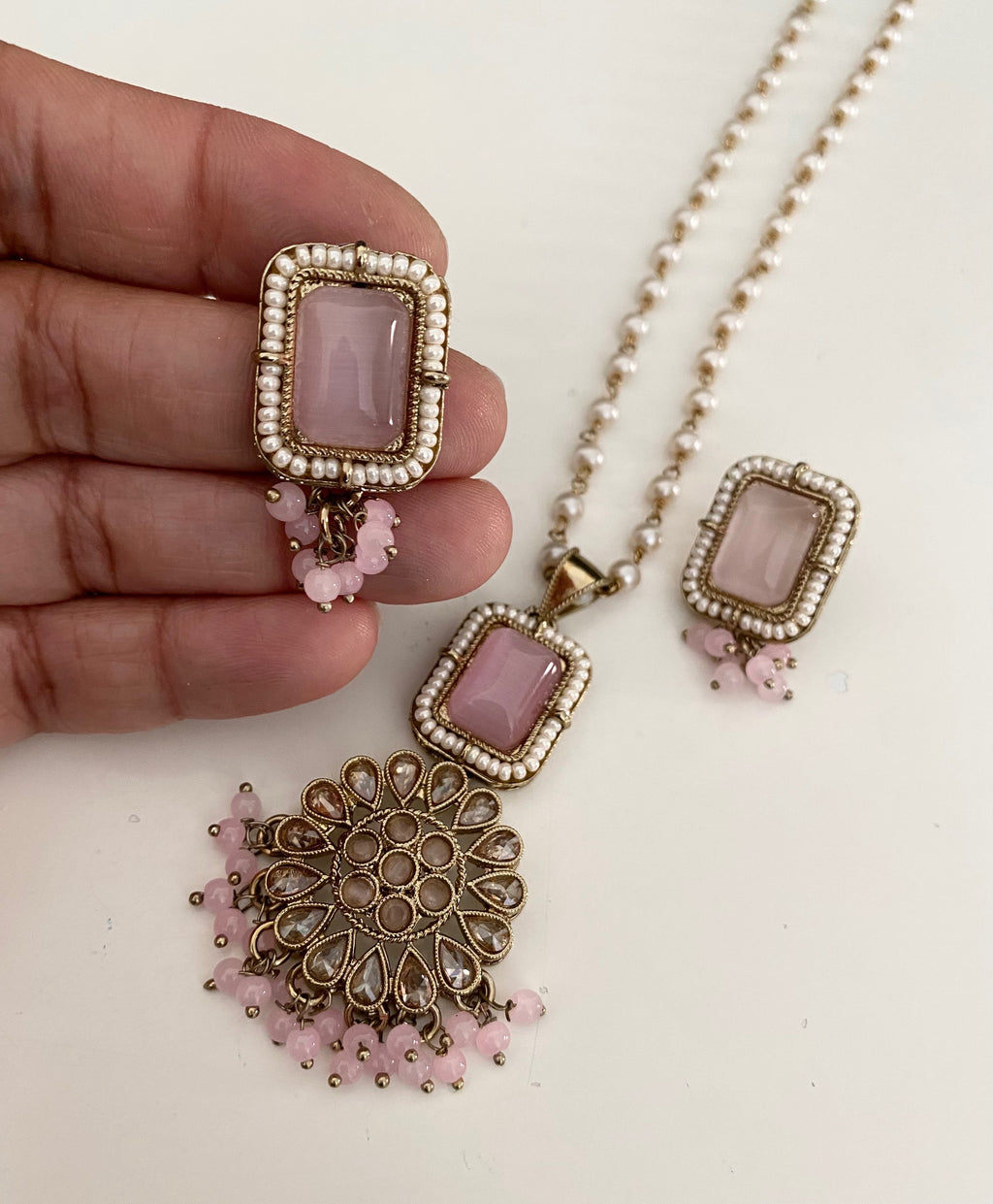 Florence pendant set  image 1