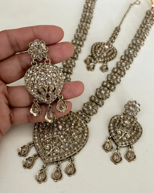 Anantika  image 1
