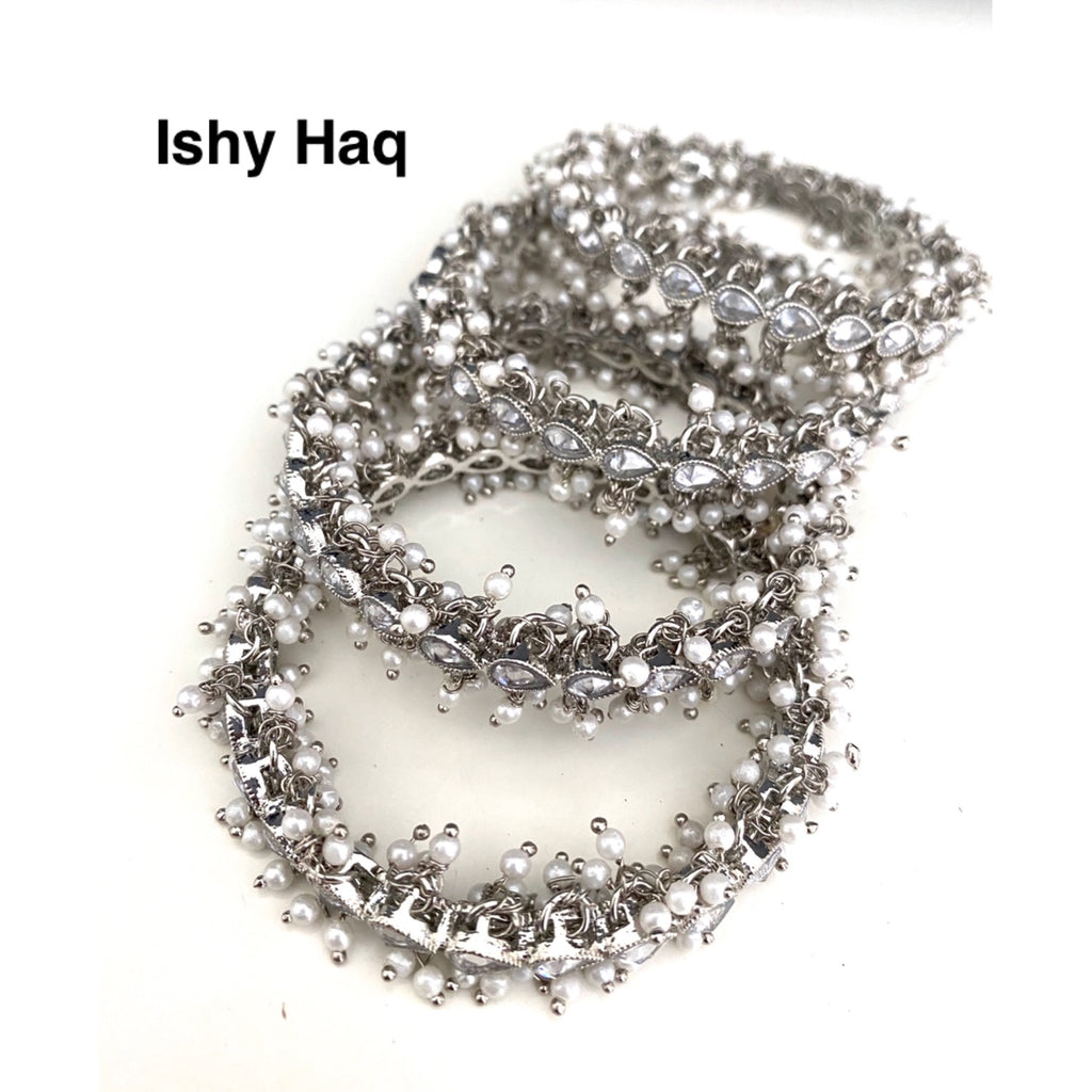 Tear drop pearl trim (silver) image 1
