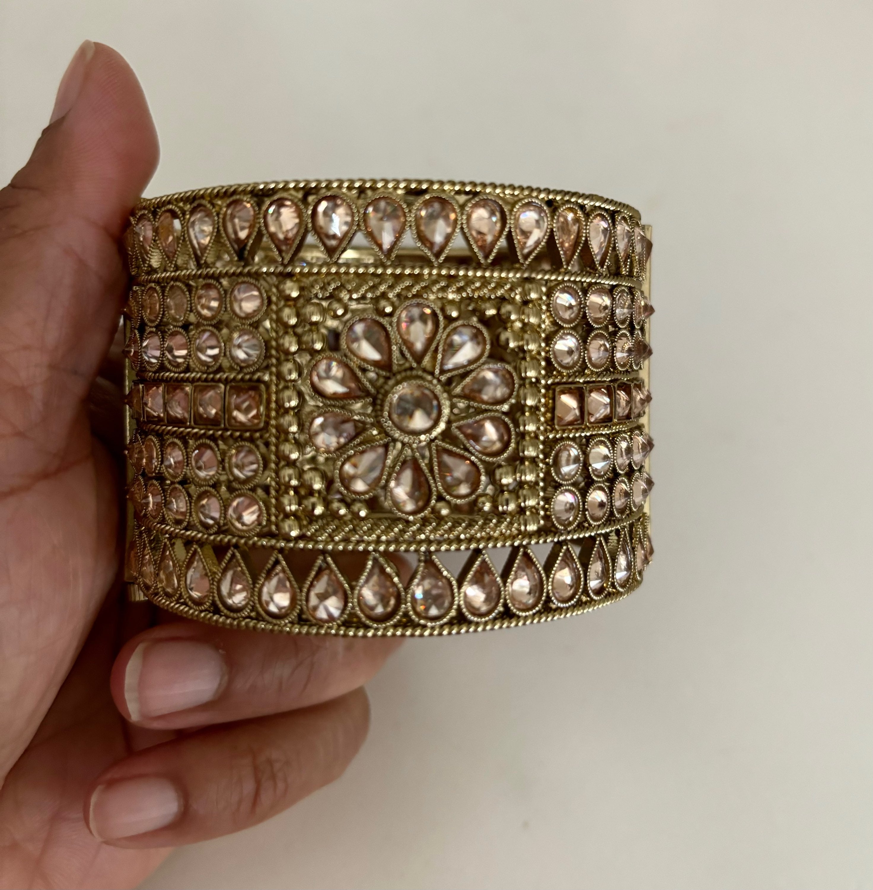 Tahraj  image 2