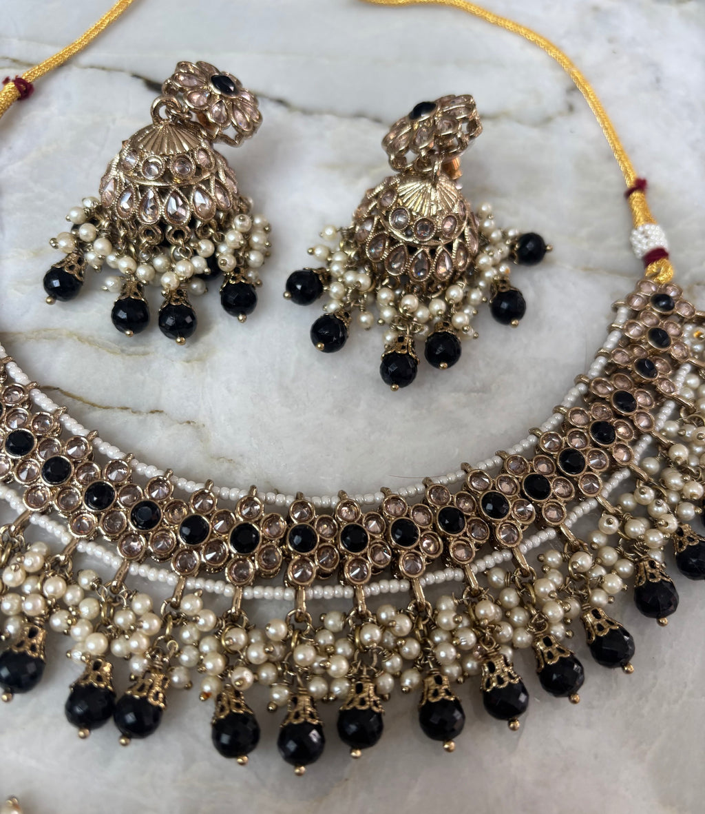 Tashvi (black) image 3