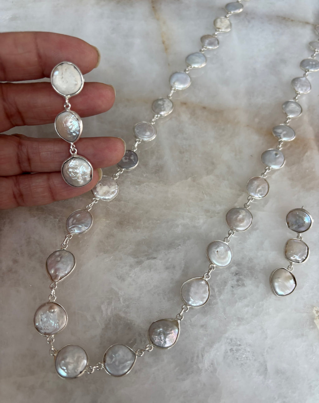 Mother of pearl long mala (silver base) image 3