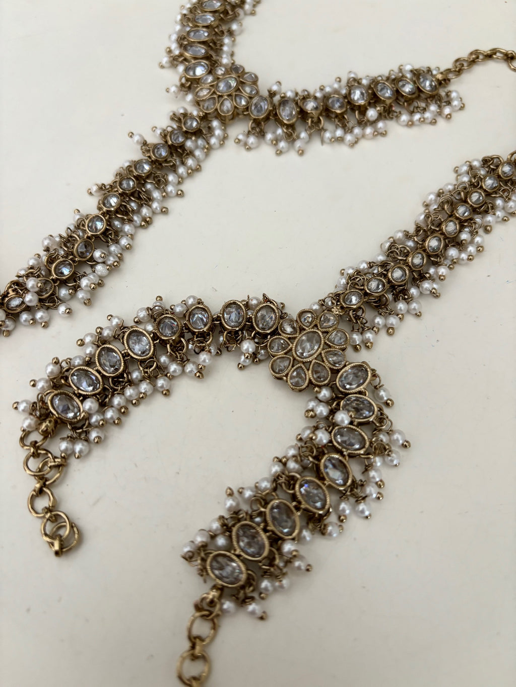 Shalin (clear stone) x2 image 1