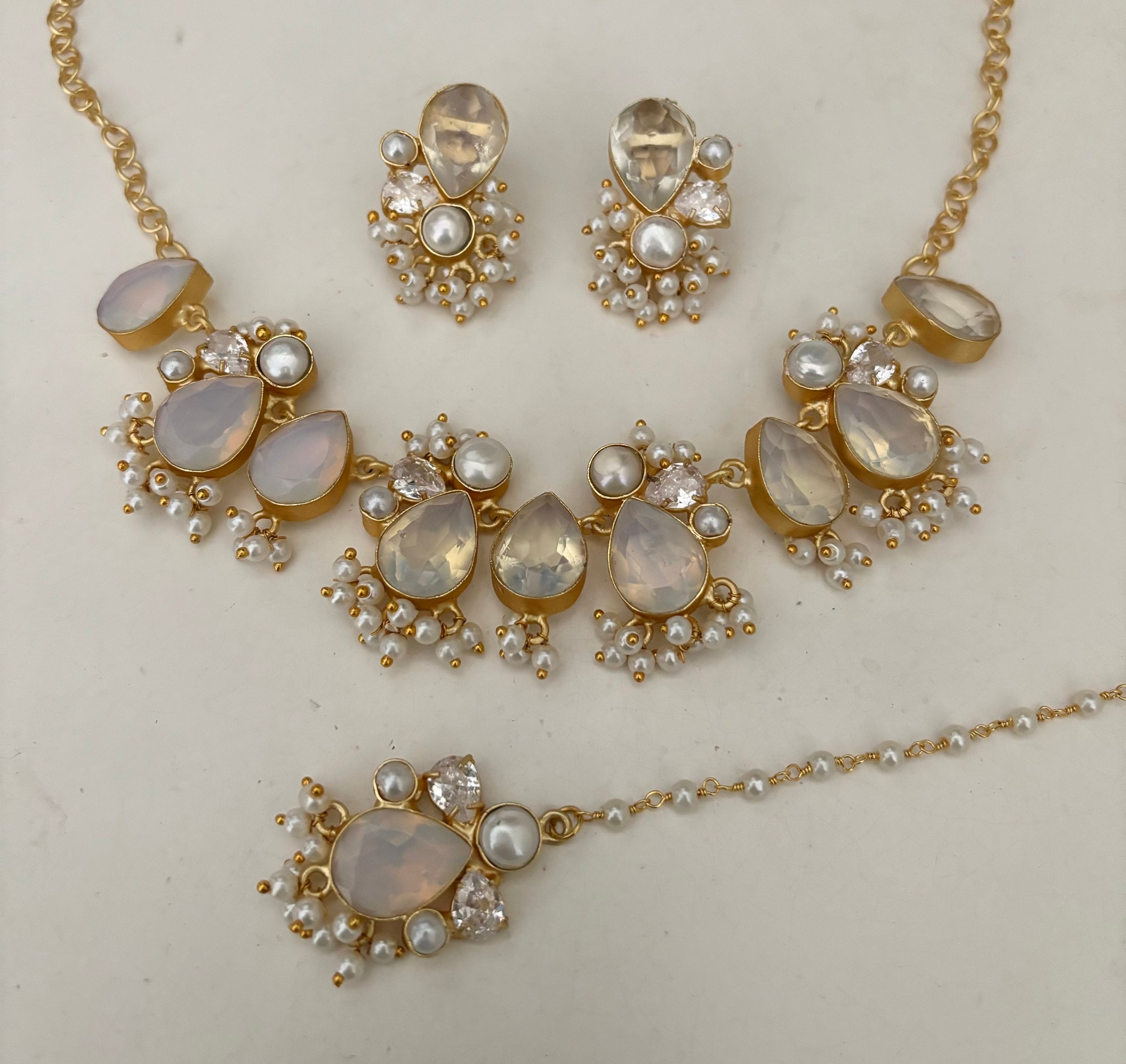 Precious Opalite / pearl image 0