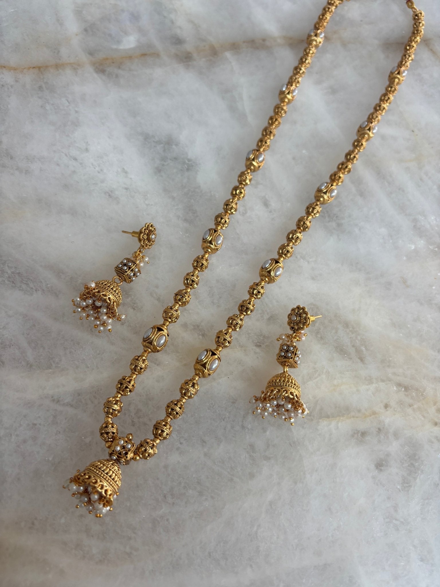 Dome single Jhumka drop (pearl) - Ishy Haq