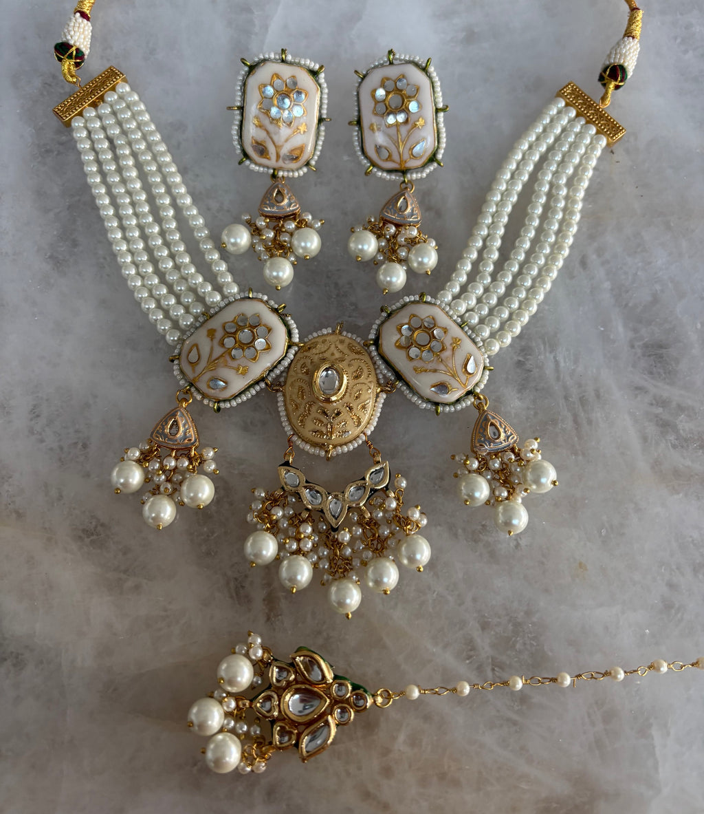 Kundan Pearl  image 0