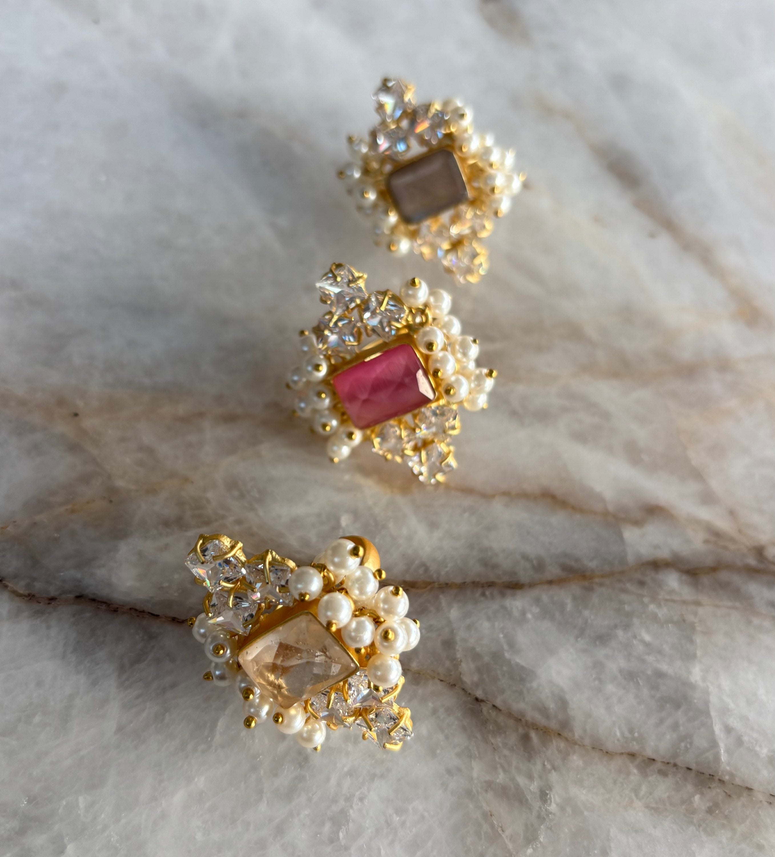 Precious stonework finger ring  image 1