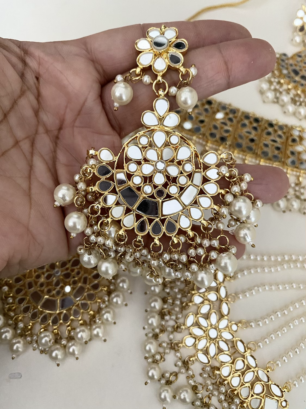 Nura mirror choker set  image 2