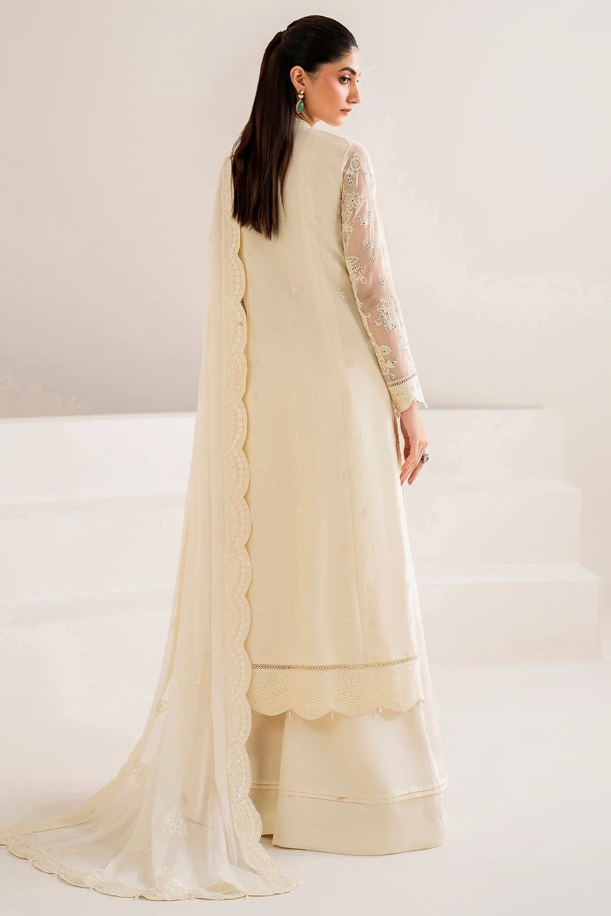 Dove image 1