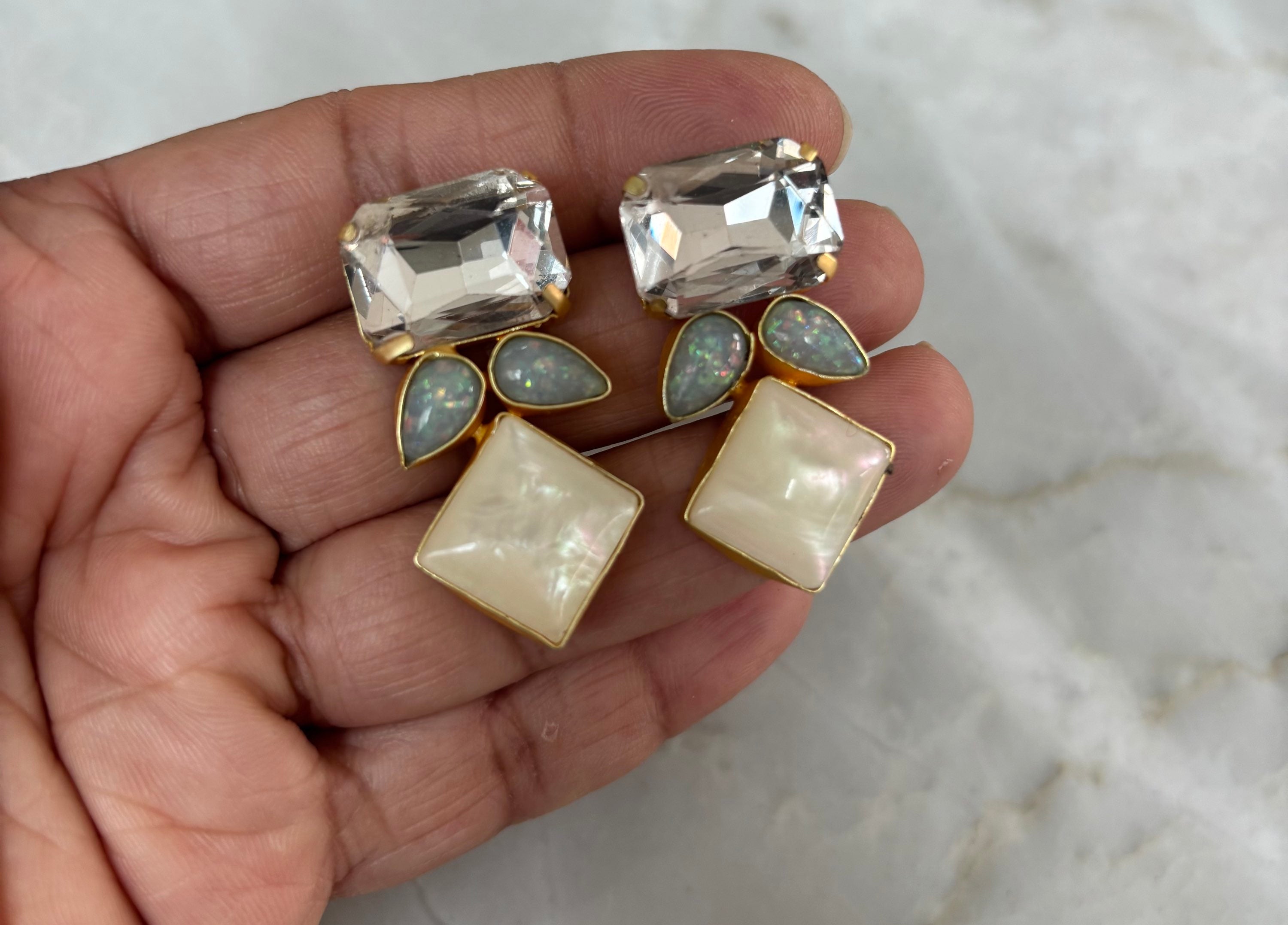 IH precious stone (G) image 0