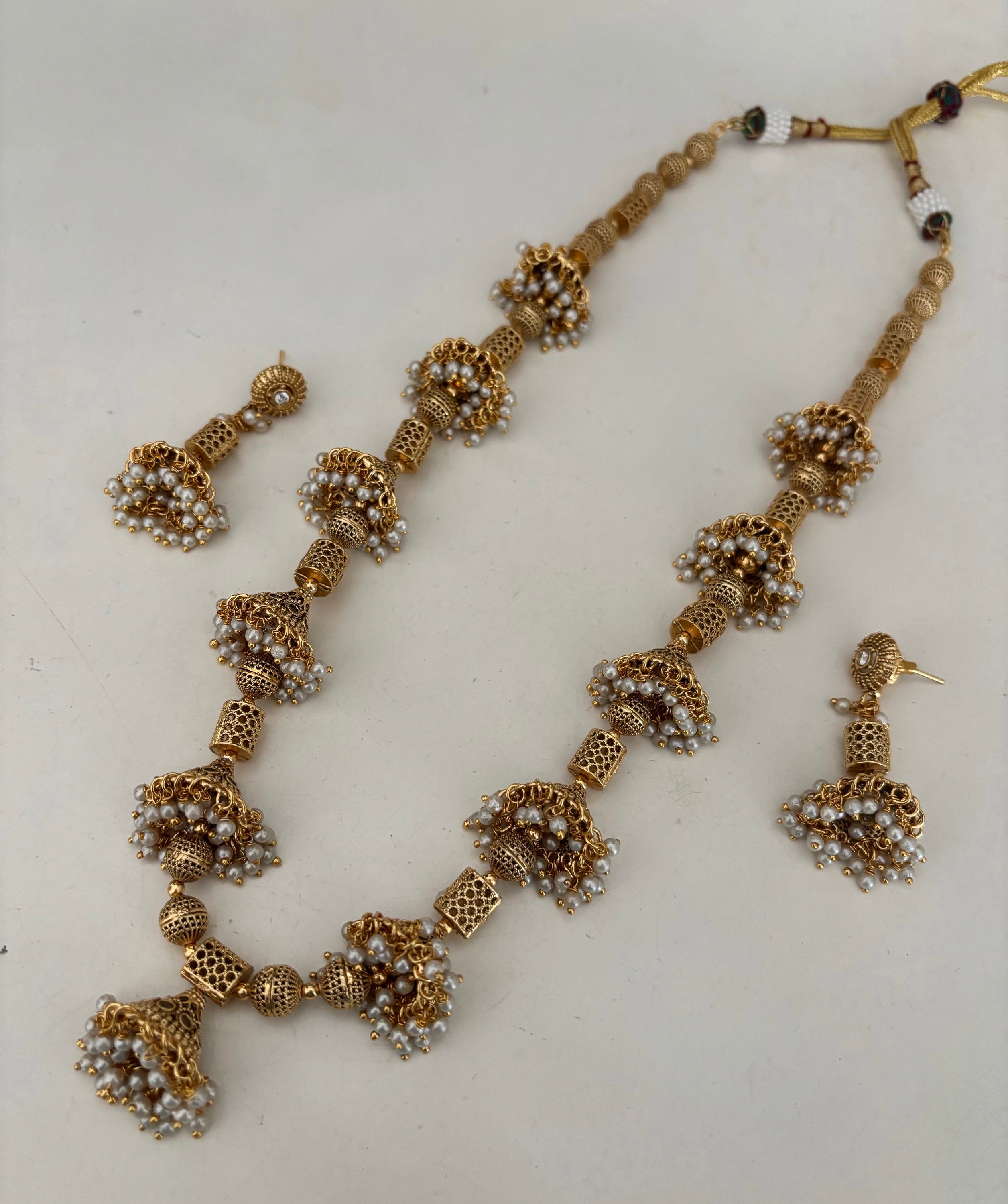 Gold bell pearl  image 0