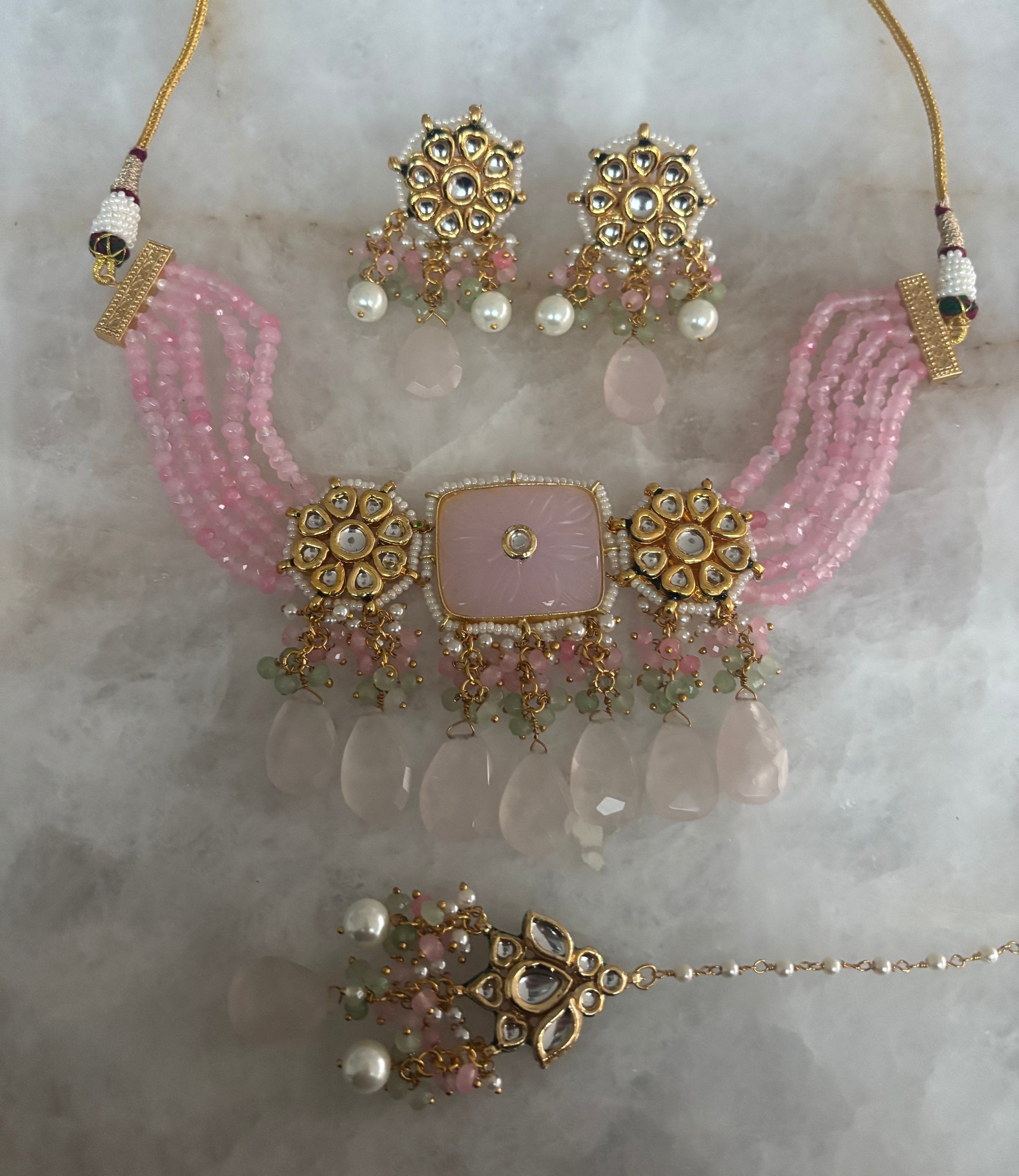 Kundan glass bead  image 0