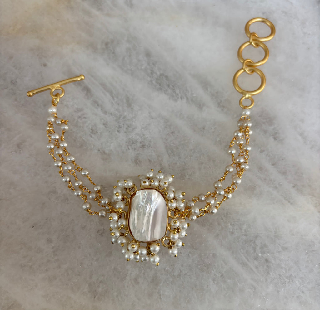 Baroque pearl drops image 1