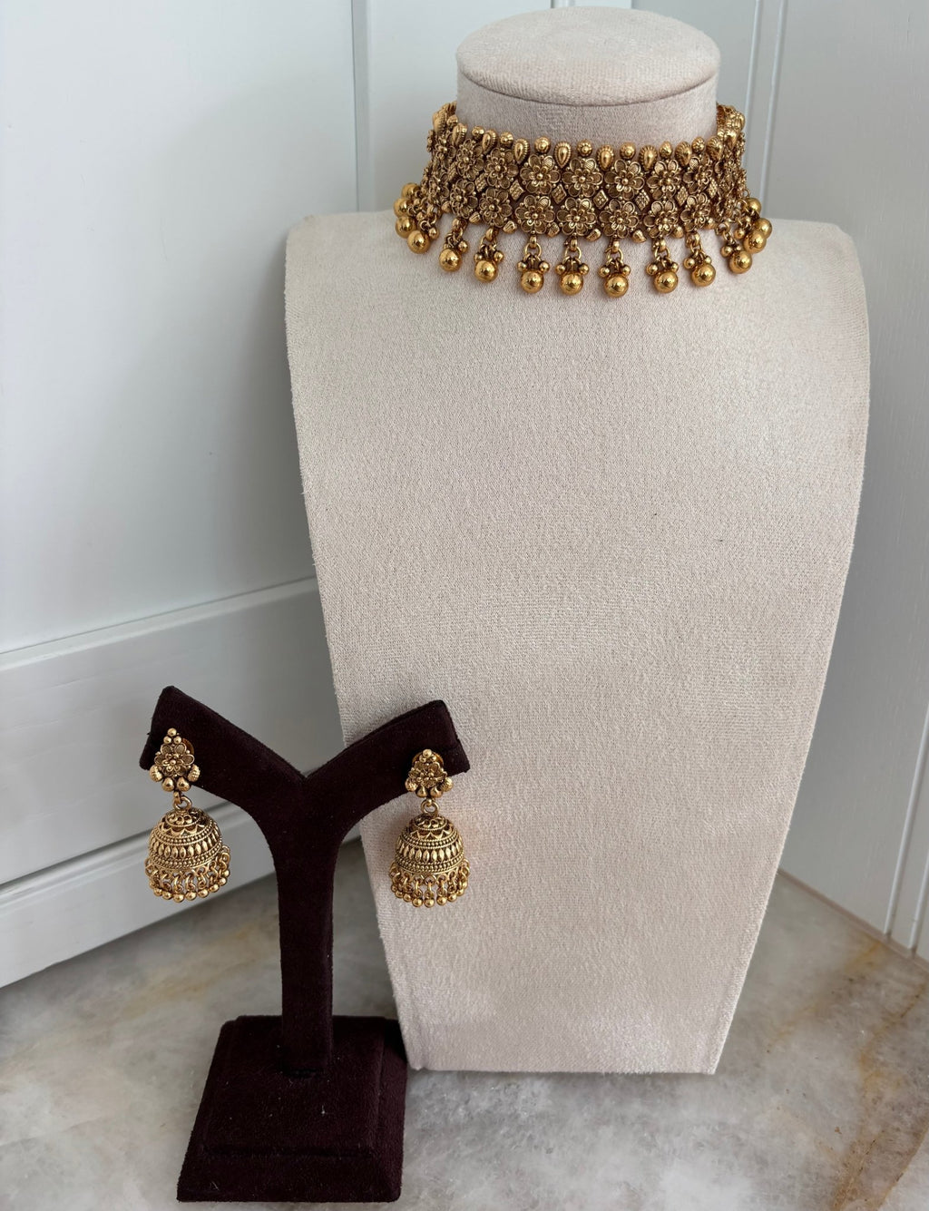 Heritage Choker (A) - Ishy Haq