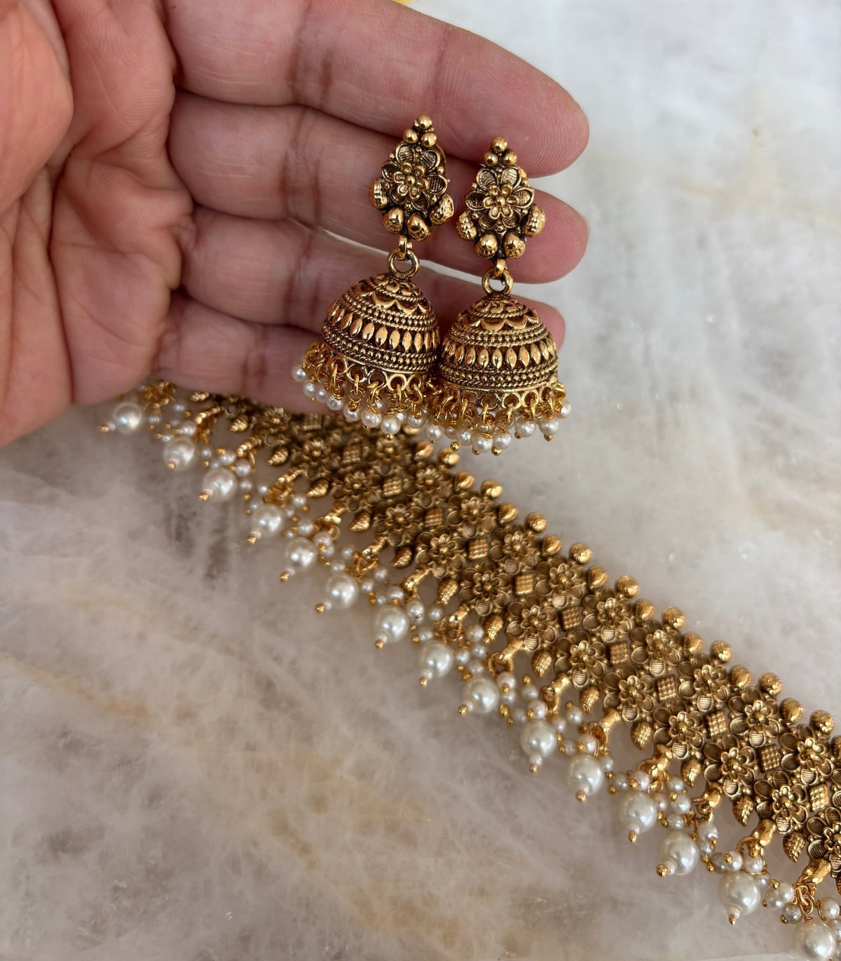 Heritage choker (B) - Ishy Haq