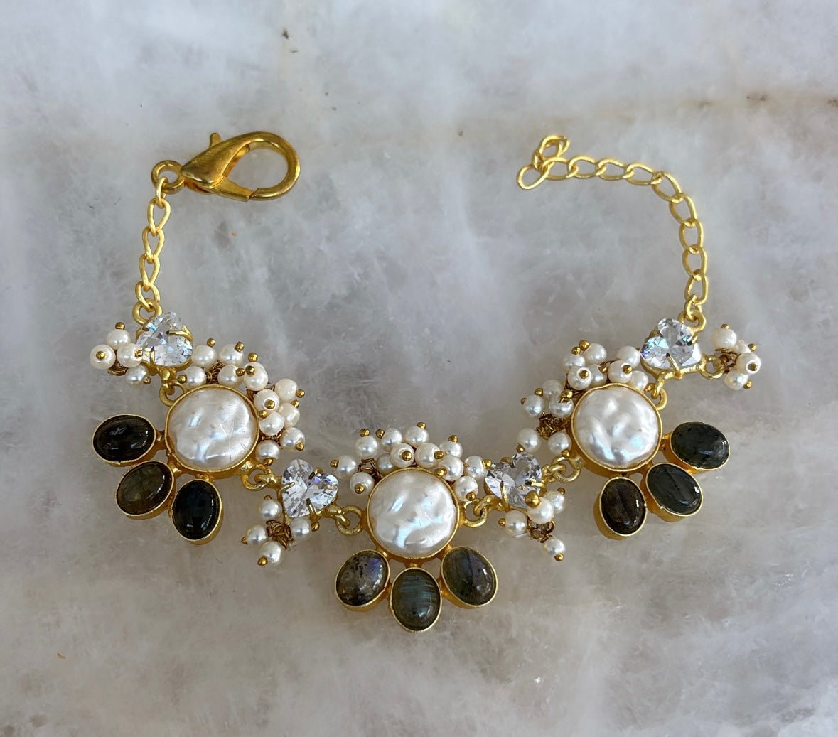 IH bracelet (F) - Ishy Haq