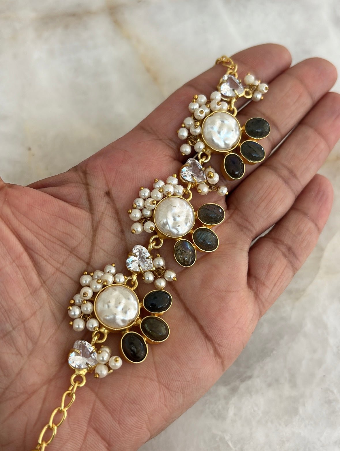 IH bracelet (F) - Ishy Haq