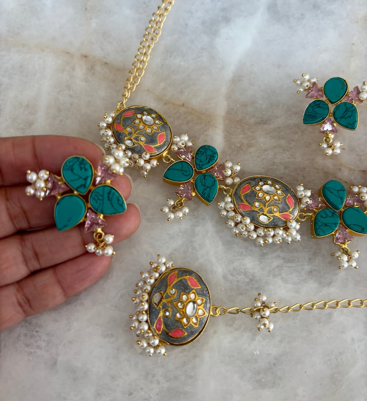 Limited Edition choker (E) - Ishy Haq