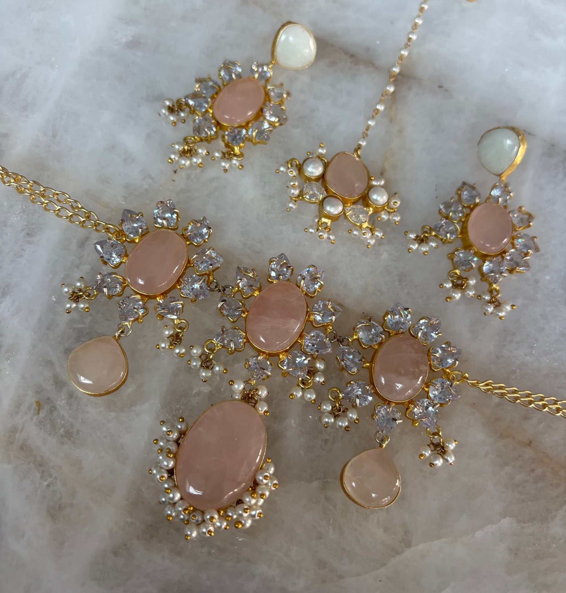 Limited Edition Choker (F) - Ishy Haq