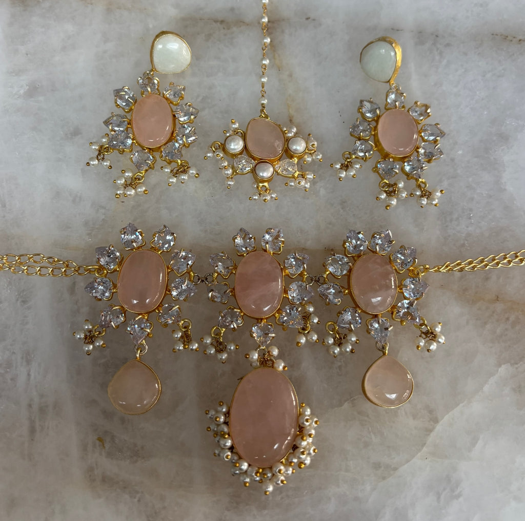 Limited Edition Choker (F) - Ishy Haq