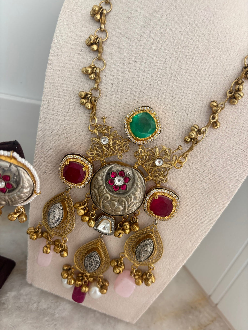 Limited Edition glass bead (A) - Ishy Haq