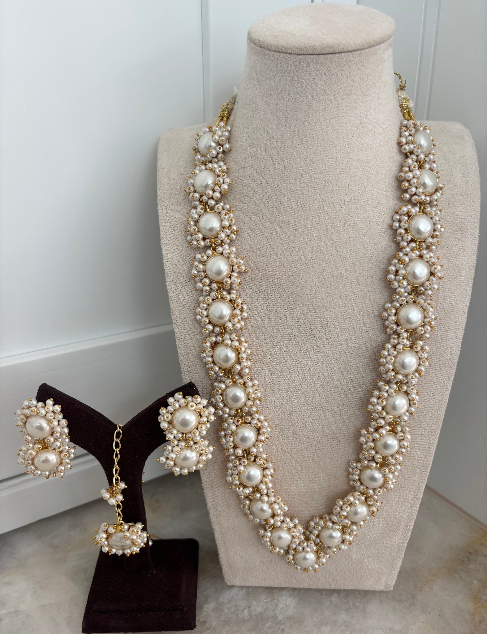 Limited Edition Pearl (A) - Ishy Haq